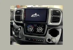 BergGPS FD-9000-F8 - 9-inch Fiat Ducato Radio camper navigatie