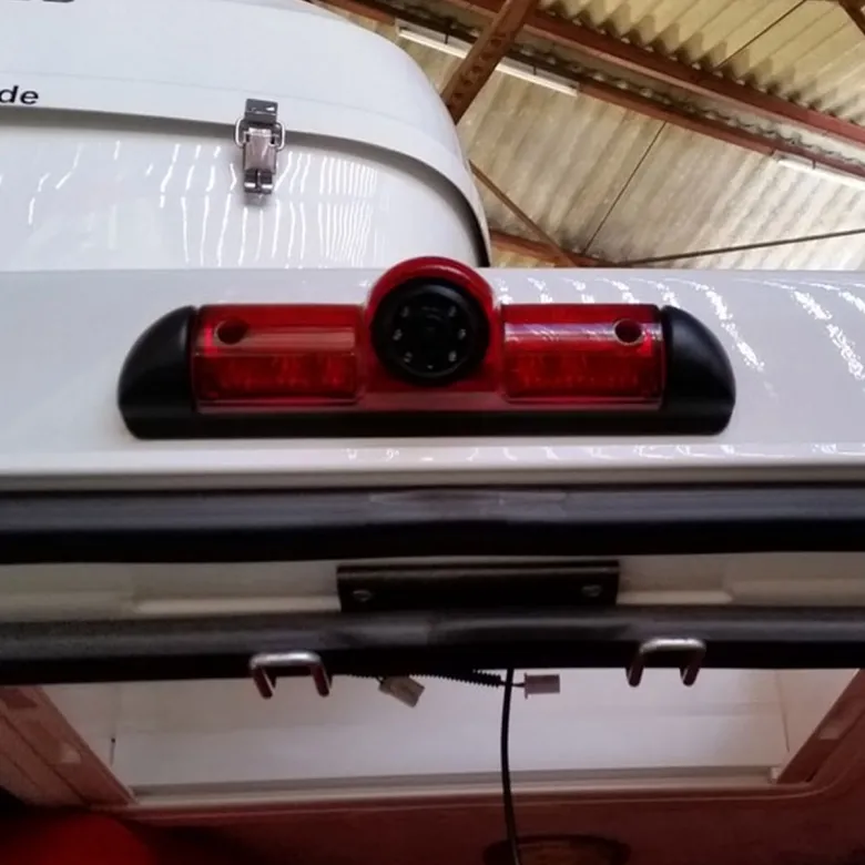 BergGPS Fiat Ducato derde remlicht achteruitrijcamera