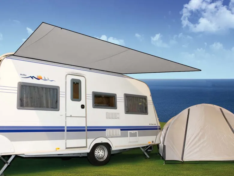 Bo-Camp Travel caravanluifel