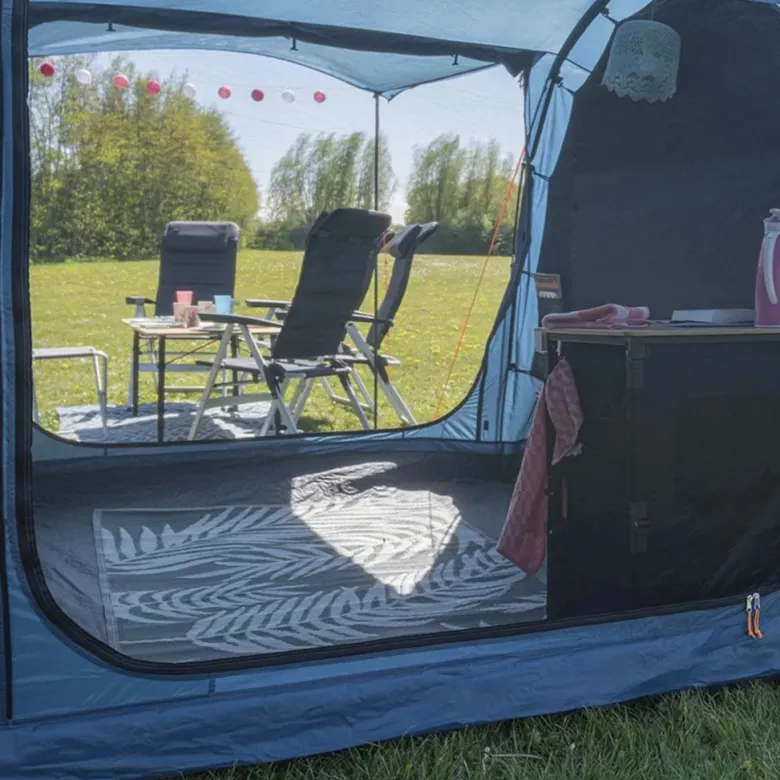 Campout 6 persoons Vis-à-Vis tunneltent