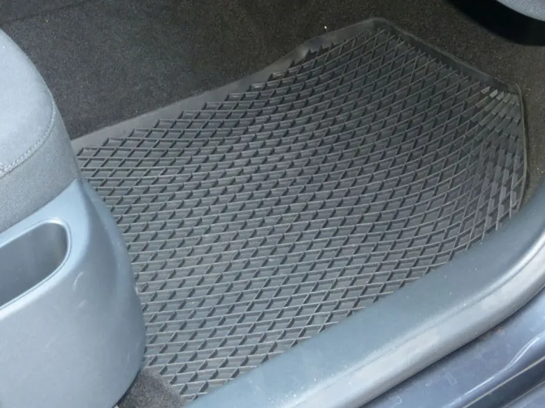 Carpoint Schaalmat rubber - 55 x 45 cm