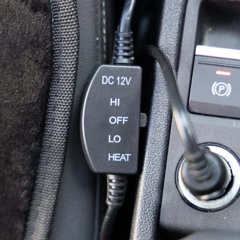 Carpoint 12 volt autostoel verwarmingskussen