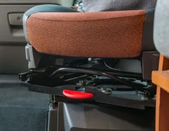 CTA Peugeot Expert vanaf 2016 bestuurder draaiplateau