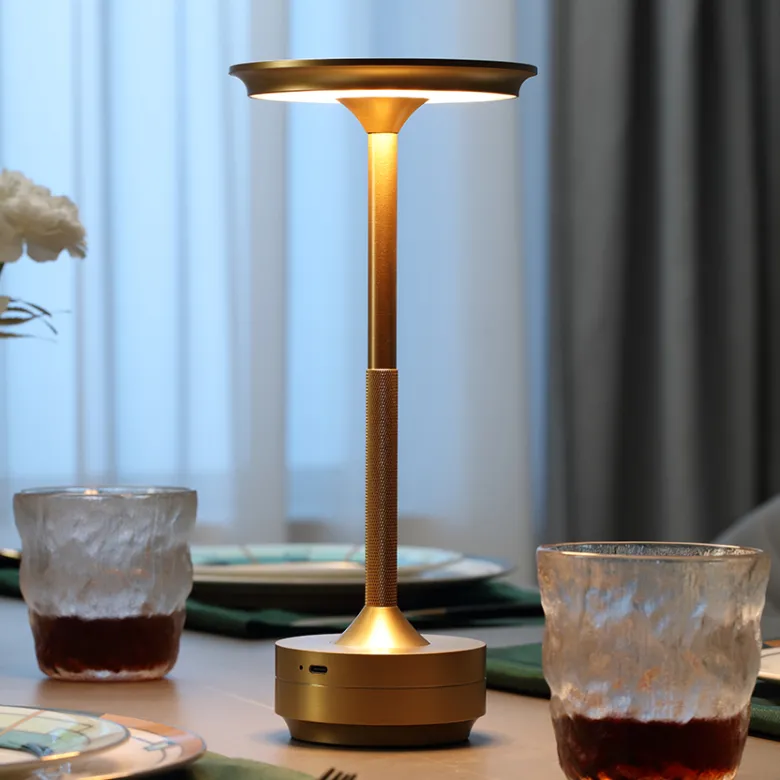 Eclips LED tafellamp - Gold