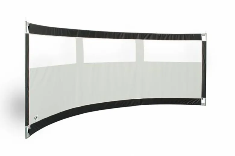 ESVO gebogen Mistral 395 PVC met 3 smalle ramen Windscherm