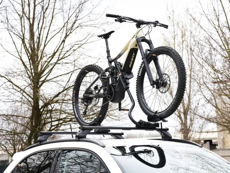 Farad Pesio T-adaper fietsendrager - Black