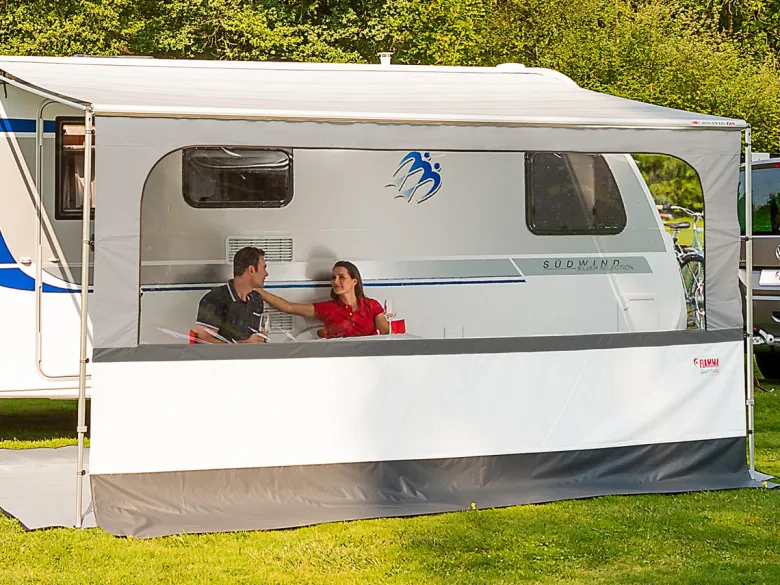 Fiamma Blocker Pro voorwand 280