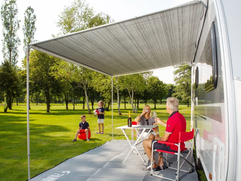 Fiamma Caravanstore XL 500 Royal Grey zakluifel