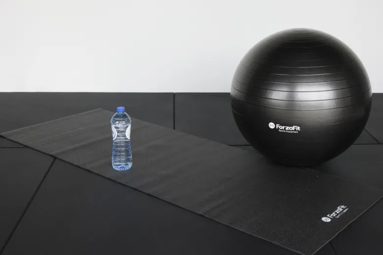ForzaFit 4 mm antislip yogamat - Black