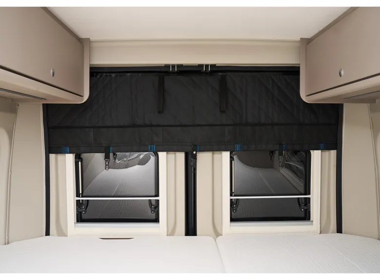 Hindermann Heck Unit Mercedes Sprinter 3 vanaf 2018 buscamper opbergvak - black