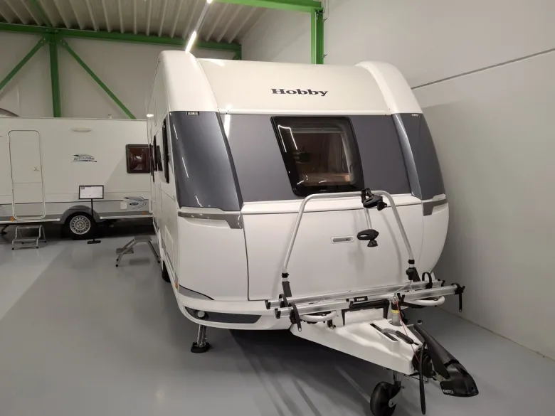 Hobby De Luxe 495 UL 2023 caravan