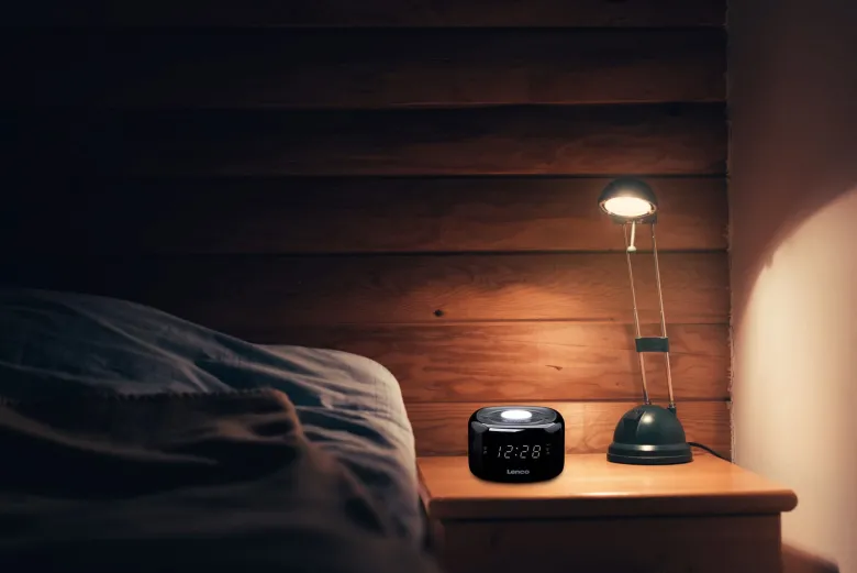 Lenco CR-12BK FM Wekkerradio