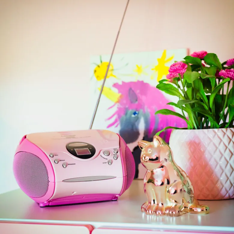 Lenco SCD-24 draagbare FM radio - Pink