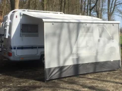 Marvella Sunbreaker 240 voorwand