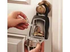 MasterLock sleutelkluis met beugel - 100 x 85 mm
