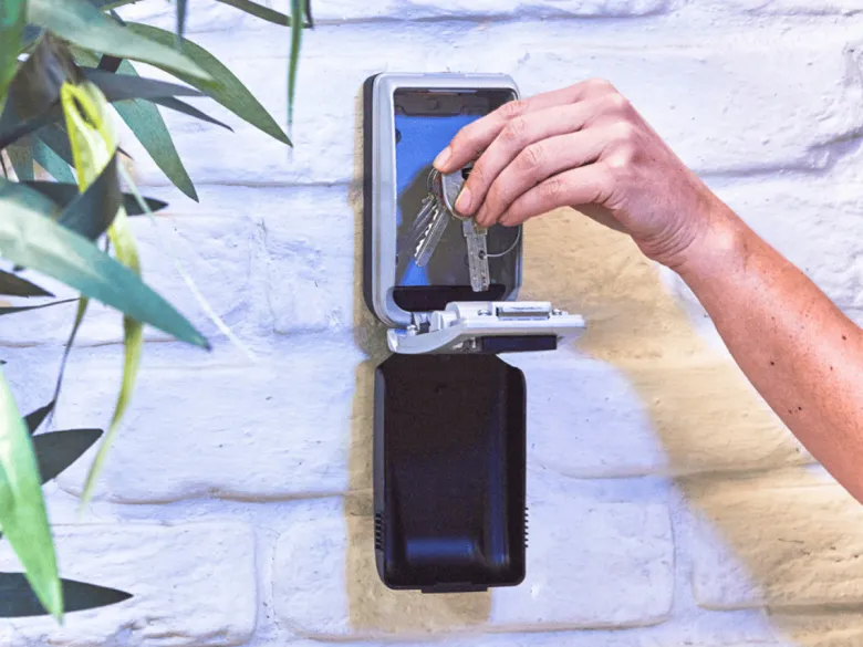MasterLock sleutelkluis met verlichte cijfers