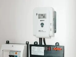 Mestic Solar MSC-3010 MPPT laadregelaar