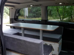 Moonbox bestelbus/bus 115cm White kampeerbox met tafel