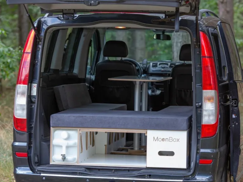 Moonbox bestelbus/bus 115cm White kampeerbox met tafel