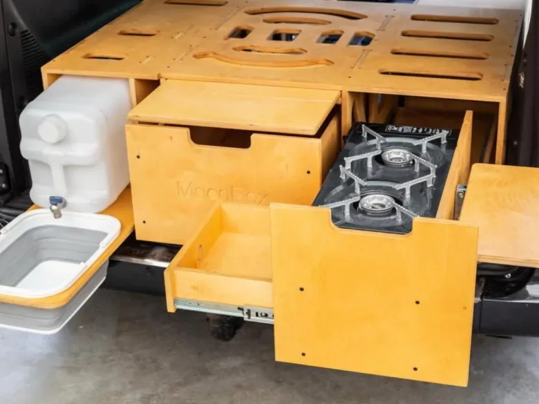 Moonbox bus 115cm Modify Natur kampeerbox met tafel