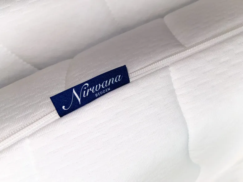 Nirwana traagschuim matrastopper - 80 x 220 x 6 cm