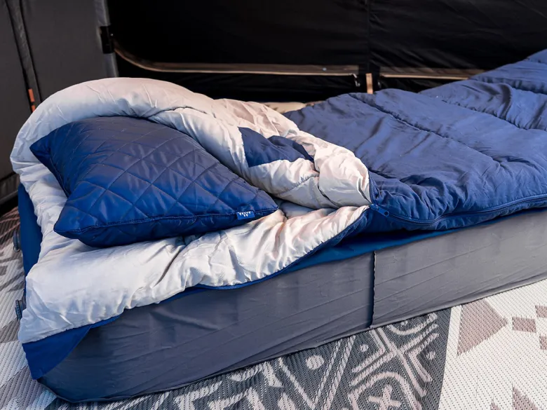 Obelink Sleeppillow hoofdkussen - Crown Blue