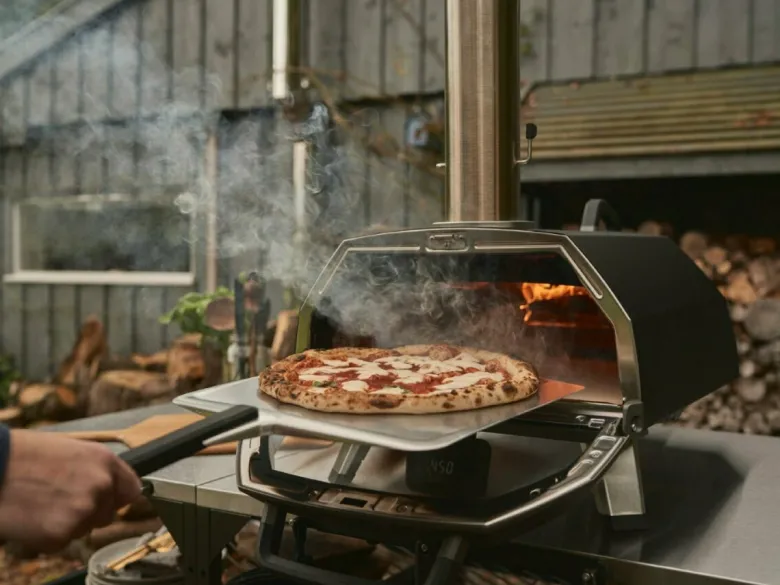 Ooni Karu 2 Pro pizzaoven