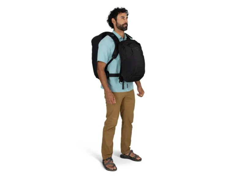 Osprey Farpoint 70L reistas - Black