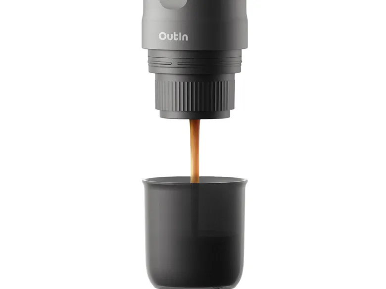 OutIn Nano draagbare elektrische espressomachine - Black