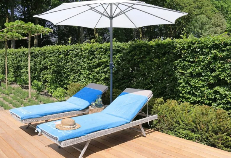 PimXL 300 cm luxe 8-ribs parasol - White