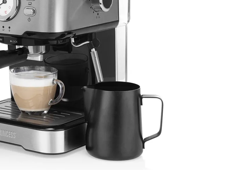Princess 249412 Espressomachine met melkopschuimpijpjes