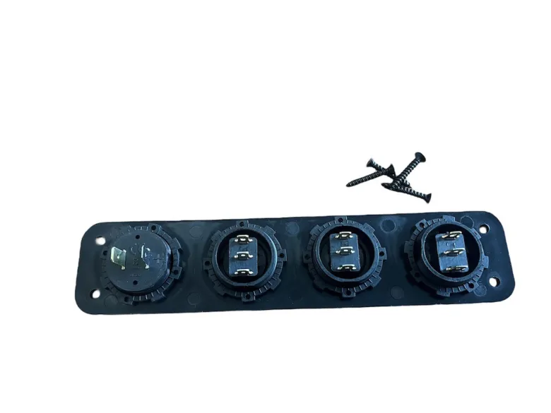 Ripca 3-voudige 12 V schakelaars & voltmeter inbouwkit