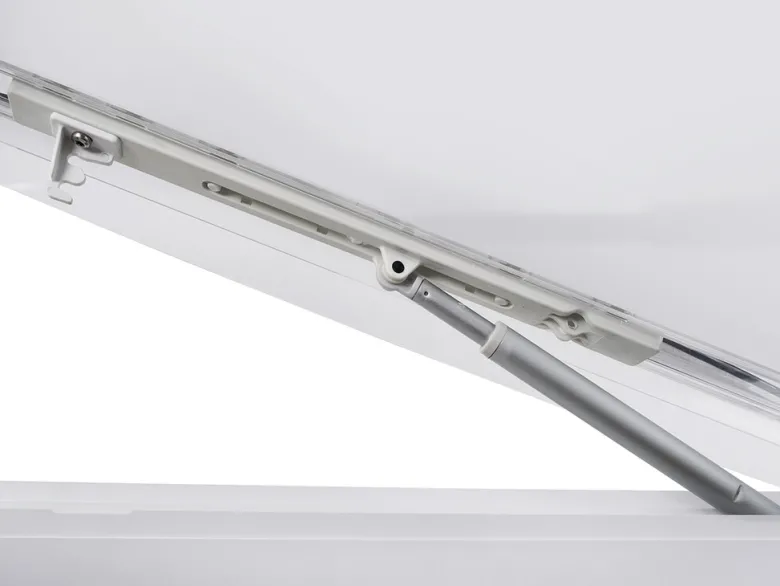 roofSTAR 7 Handmatig dakluik met ventilatie