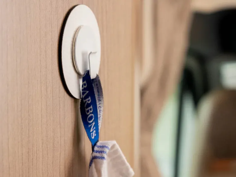 Silwy Clever magnetische haak met onderlegger - White
