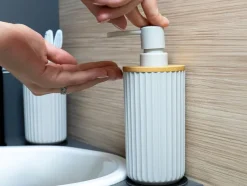 Silwy magnetische zeepdispenser met pad