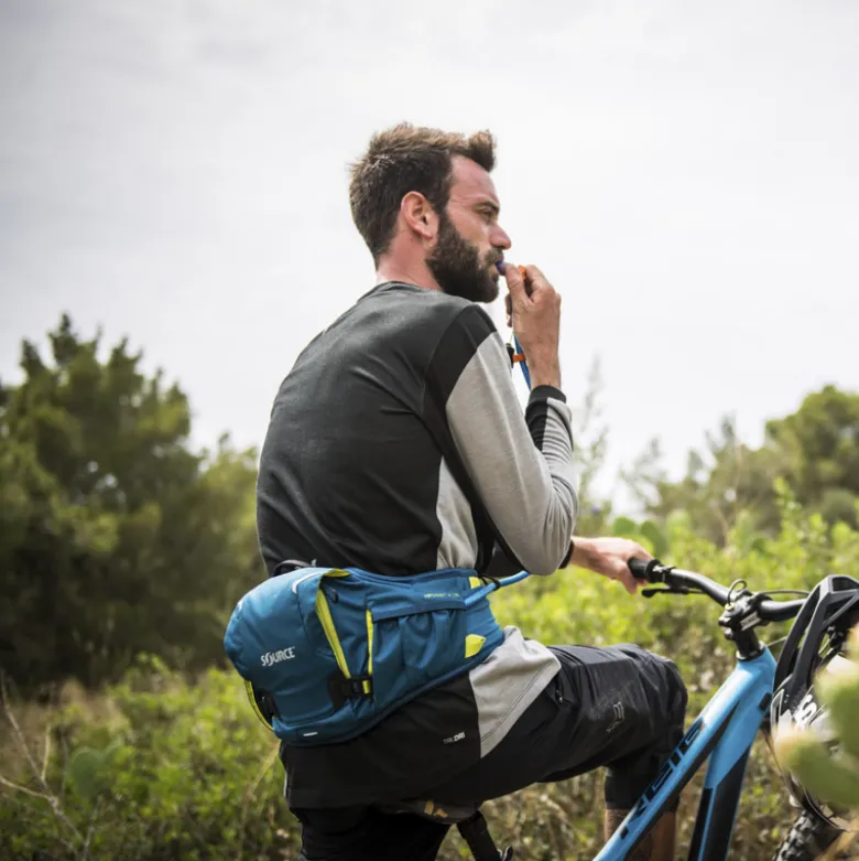 Source Hipster Ultra blauwe drinkgordel
