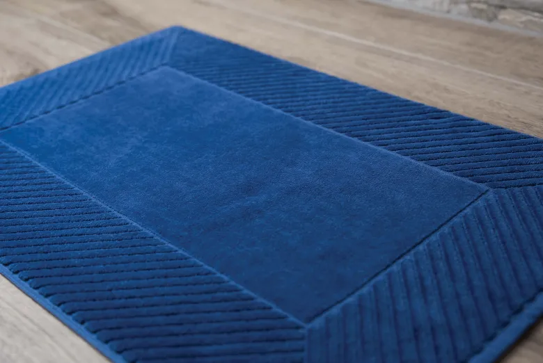 The One Towelling Badmat - White