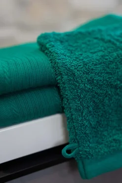 The One Towelling Classic Gastendoek - Plum