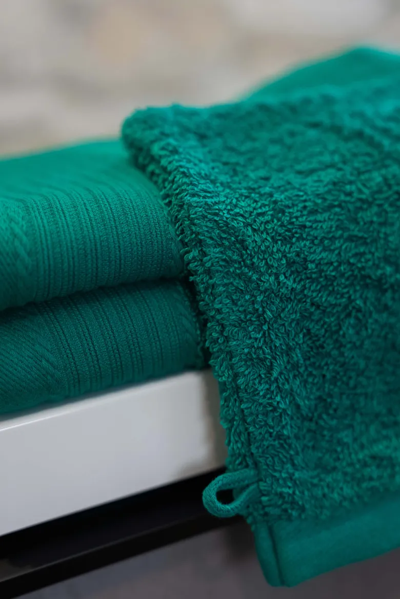 The One Towelling Classic Gastendoek - Green