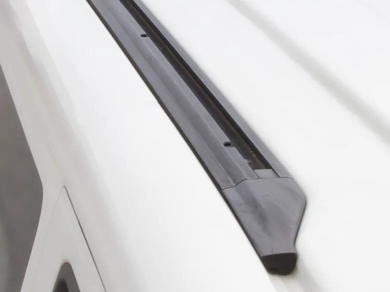 Thule Omnistor 5102 antraciet cassetteluifel
