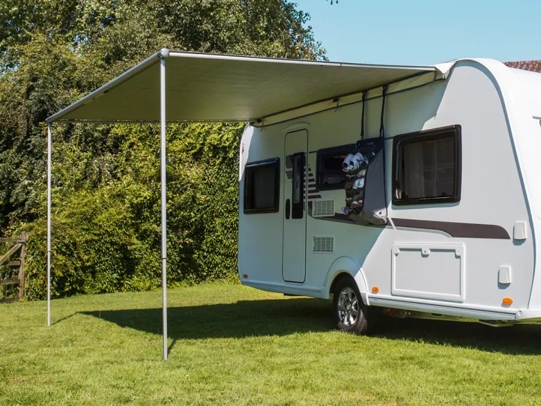 Thule Omnistor 1200 400 Sapphire Blue zakluifel
