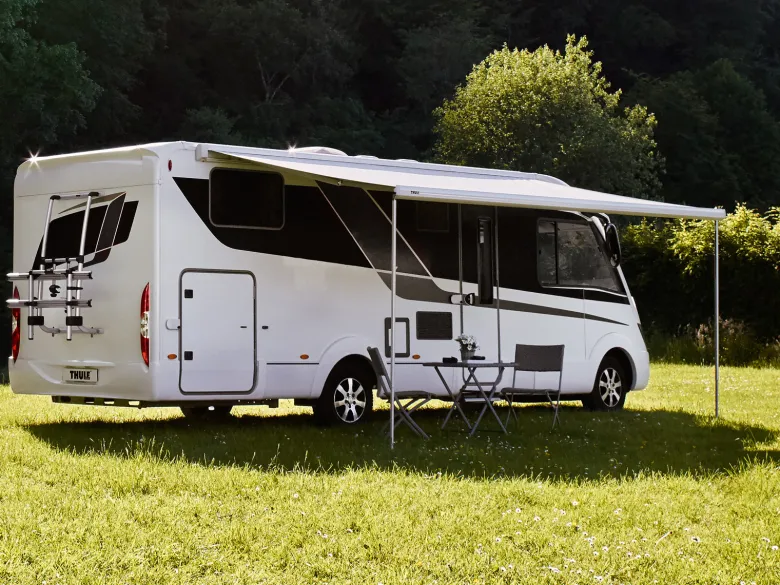 Thule Omnistor 5200 wit 350 Mystic Grey cassetteluifel