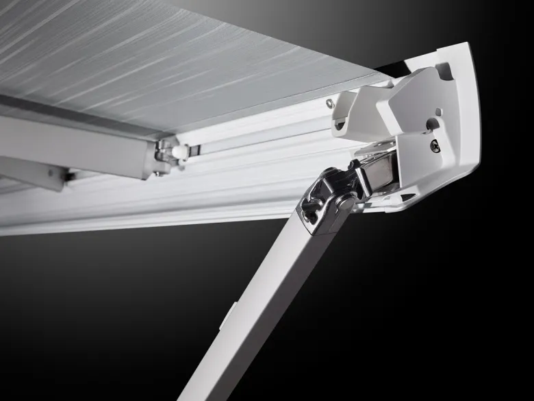 Thule Omnistor 5200 wit 260 Sapphire Blue cassetteluifel