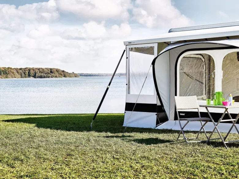Thule Rain Blocker Front G2 voorwand Minivan 250