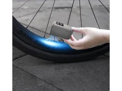Tireboost TBS 2 mini elektrische fietspomp