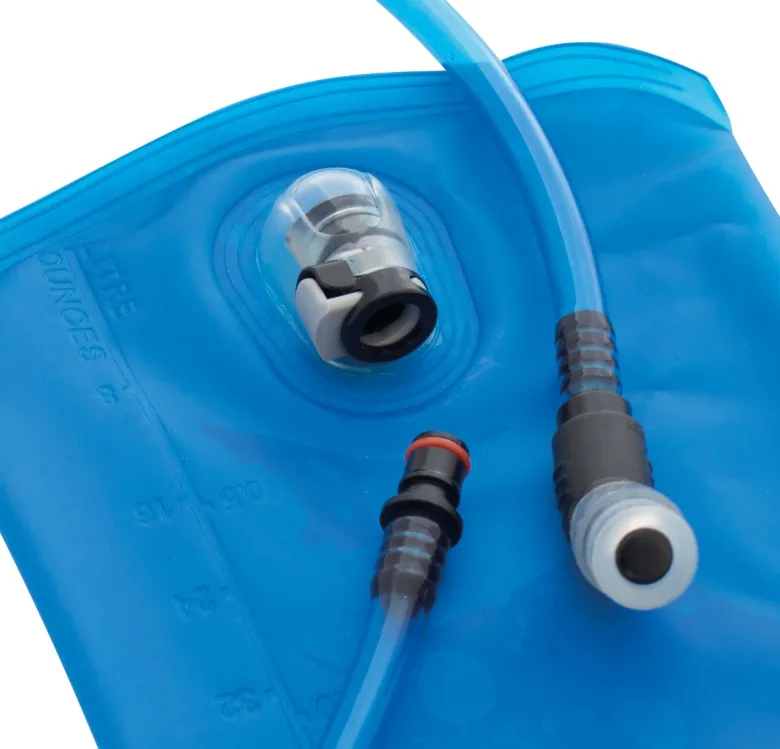 TravelSafe 2 liter waterbag met drinkslang