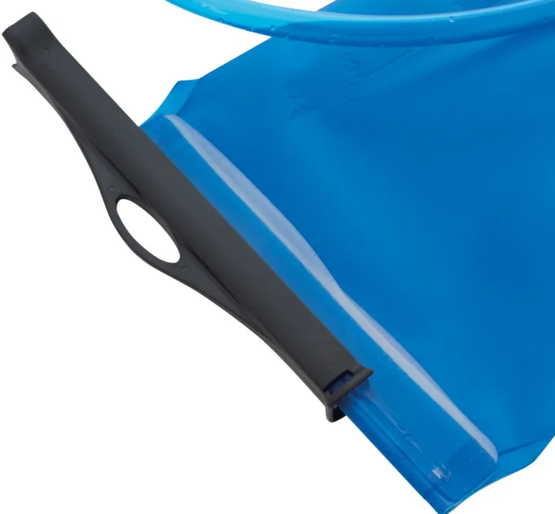TravelSafe 2 liter waterbag met drinkslang