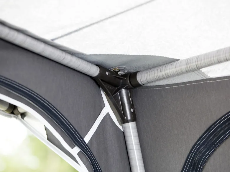 Ventura Pacific D300 G18/A962 (948 - 972 cm) caravanvoortent