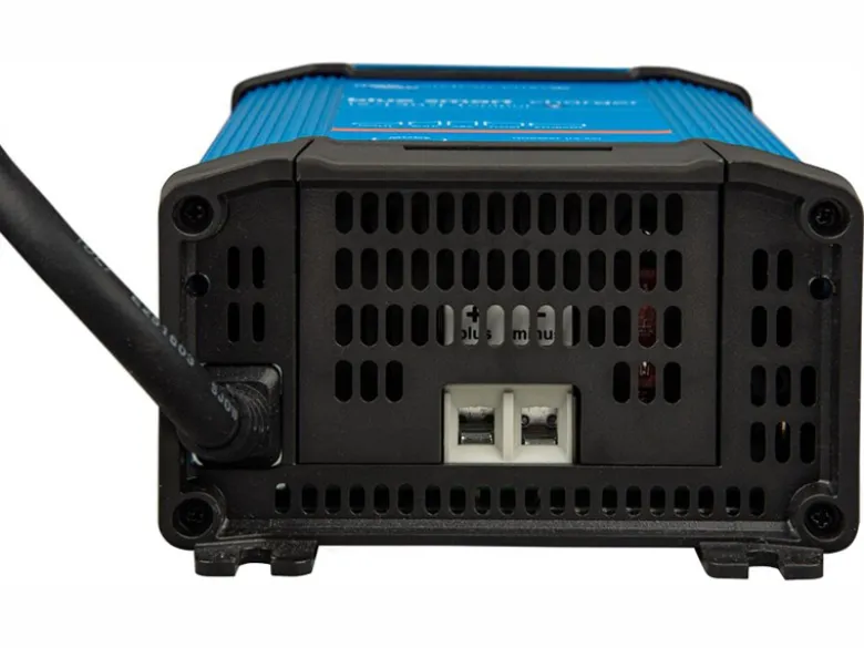 Victron Energy IP22 30 A 1C Blue Smart acculader