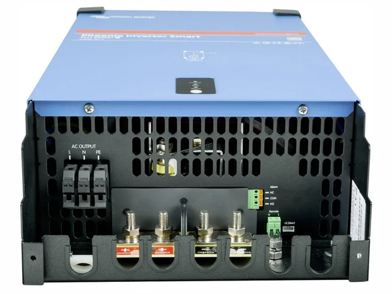 Victron Energy Phoenix 12/3000 smart omvormer